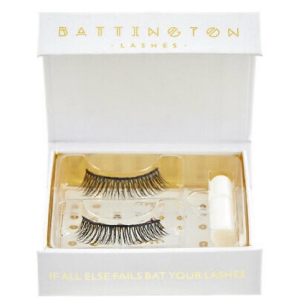 Battington Lashes in Black